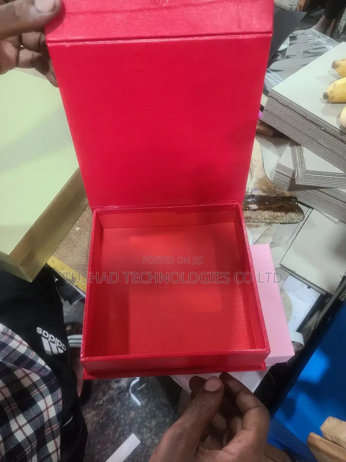 Gift Boxes - Gift Hampers (Customized)