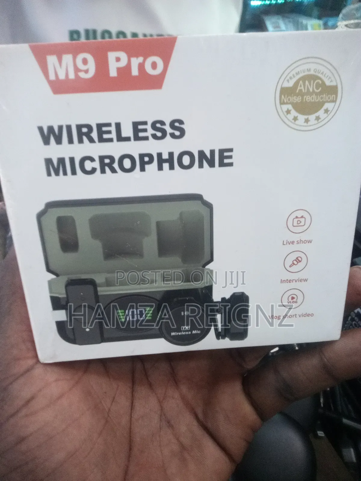 M9 Pro Wireless Microphone