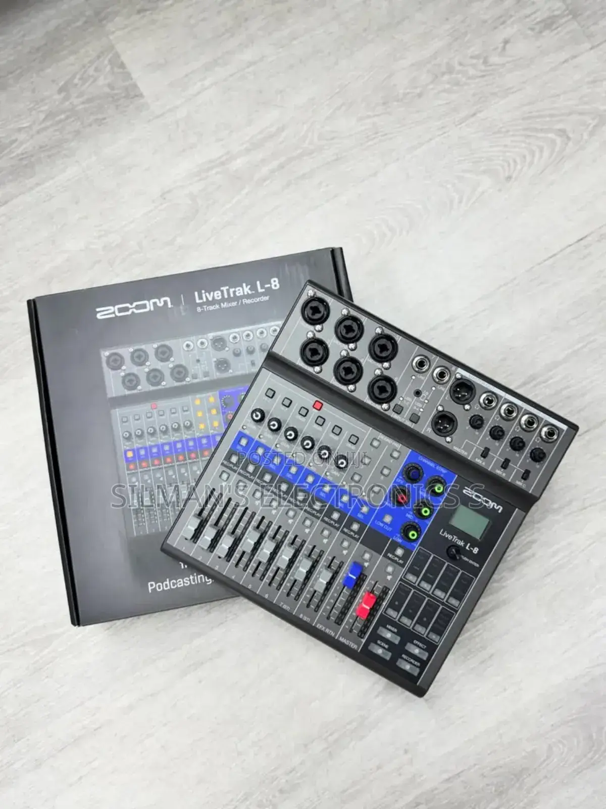 Zoom Livetrak L8 Track Mixer and Recorder
