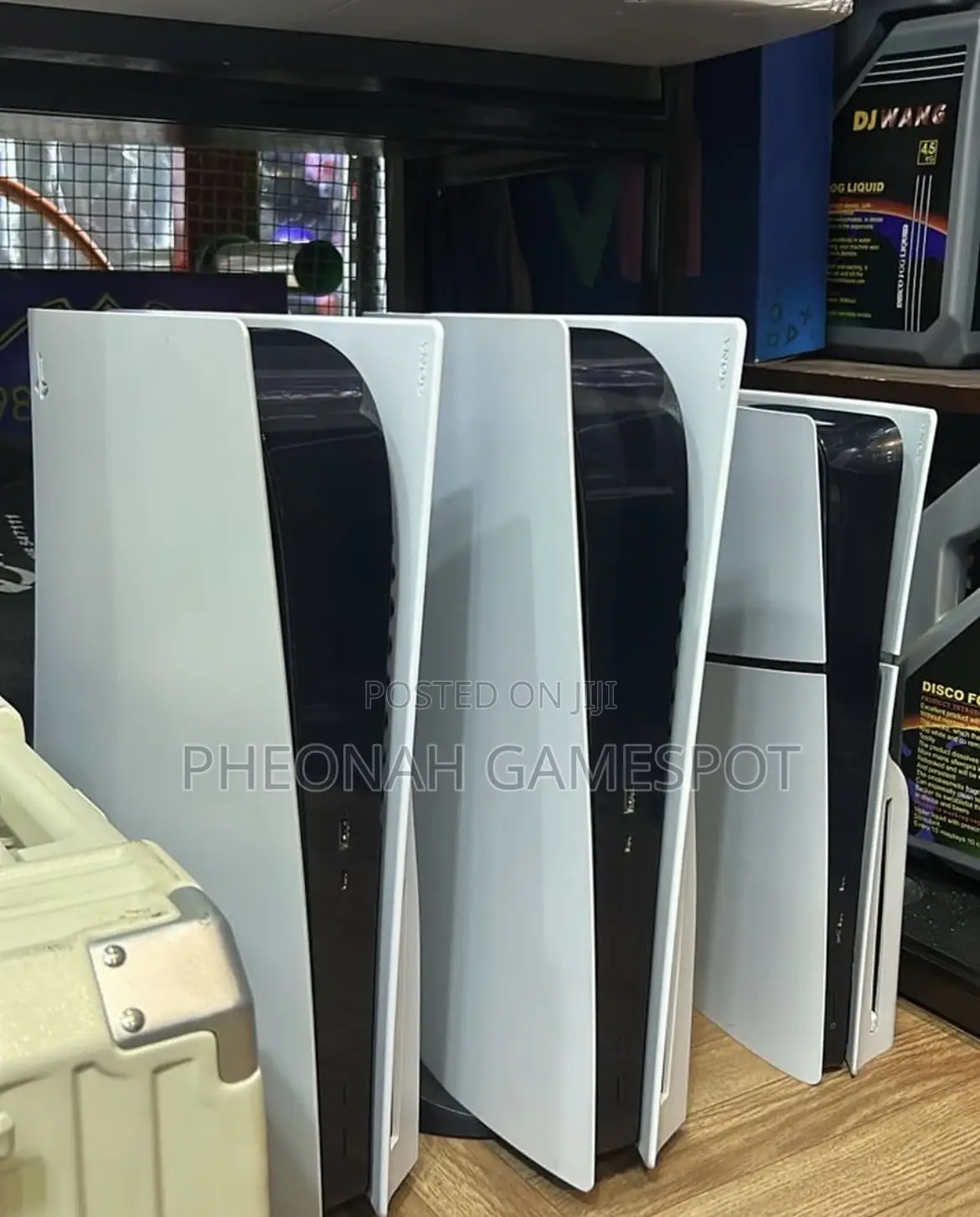Ps5 Loaded With 2 Pads and 2 Games, Giving Clean Vivid Performance.