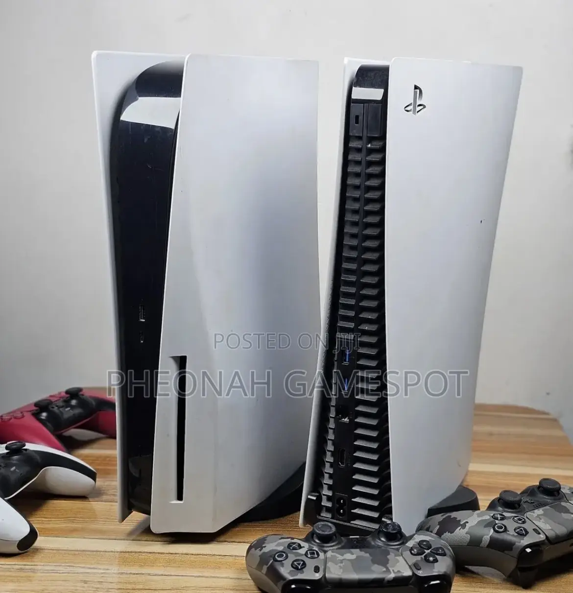 Ps5 Dynamic Set, 2 Controllers and 2 Games, Bright Steady Power.