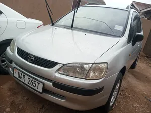 Toyota Corolla Spacio 1999 Silver