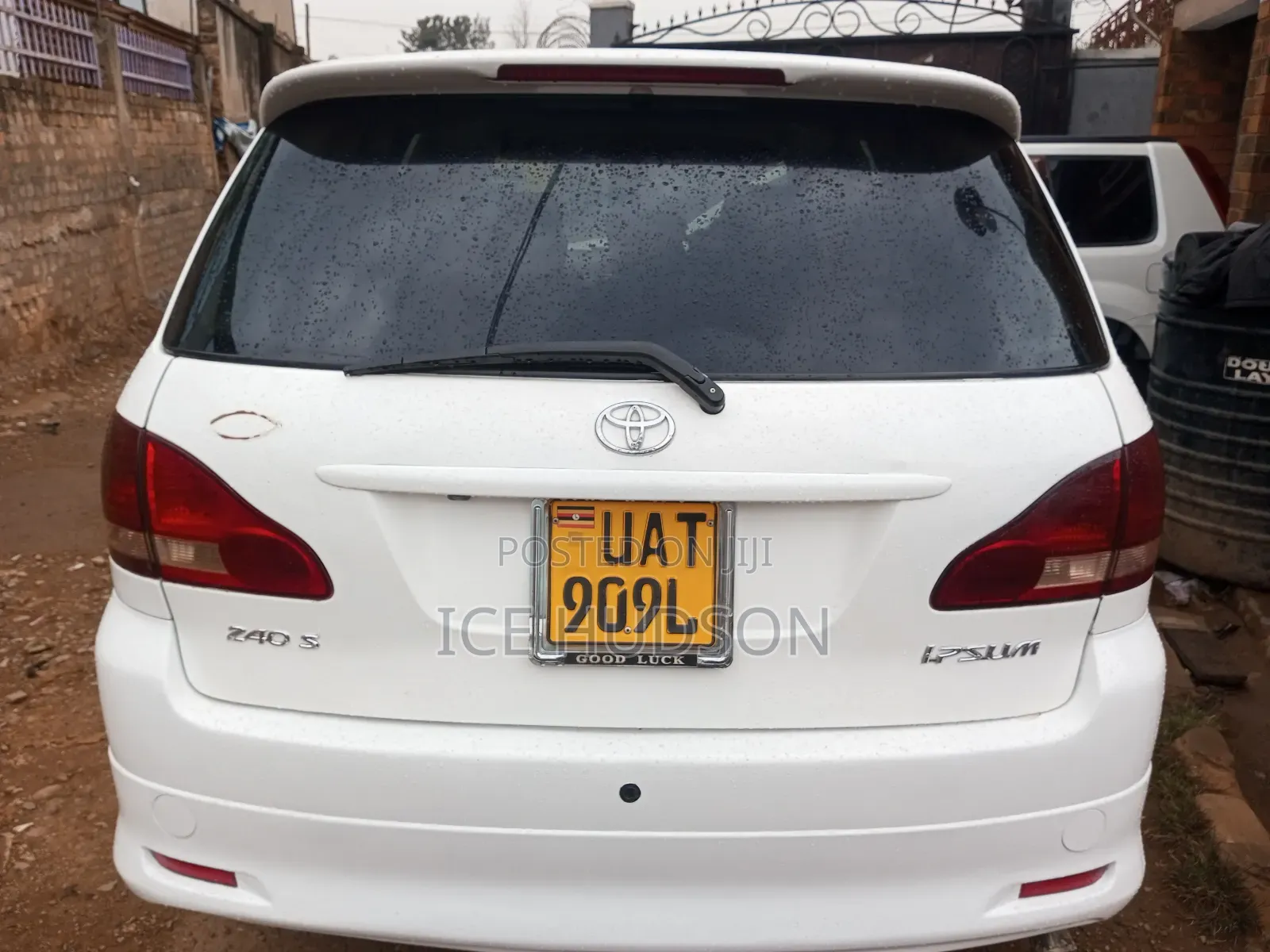 Toyota Ipsum 2005 White