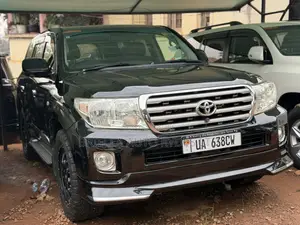 Toyota Land Cruiser Prado 2017 Black