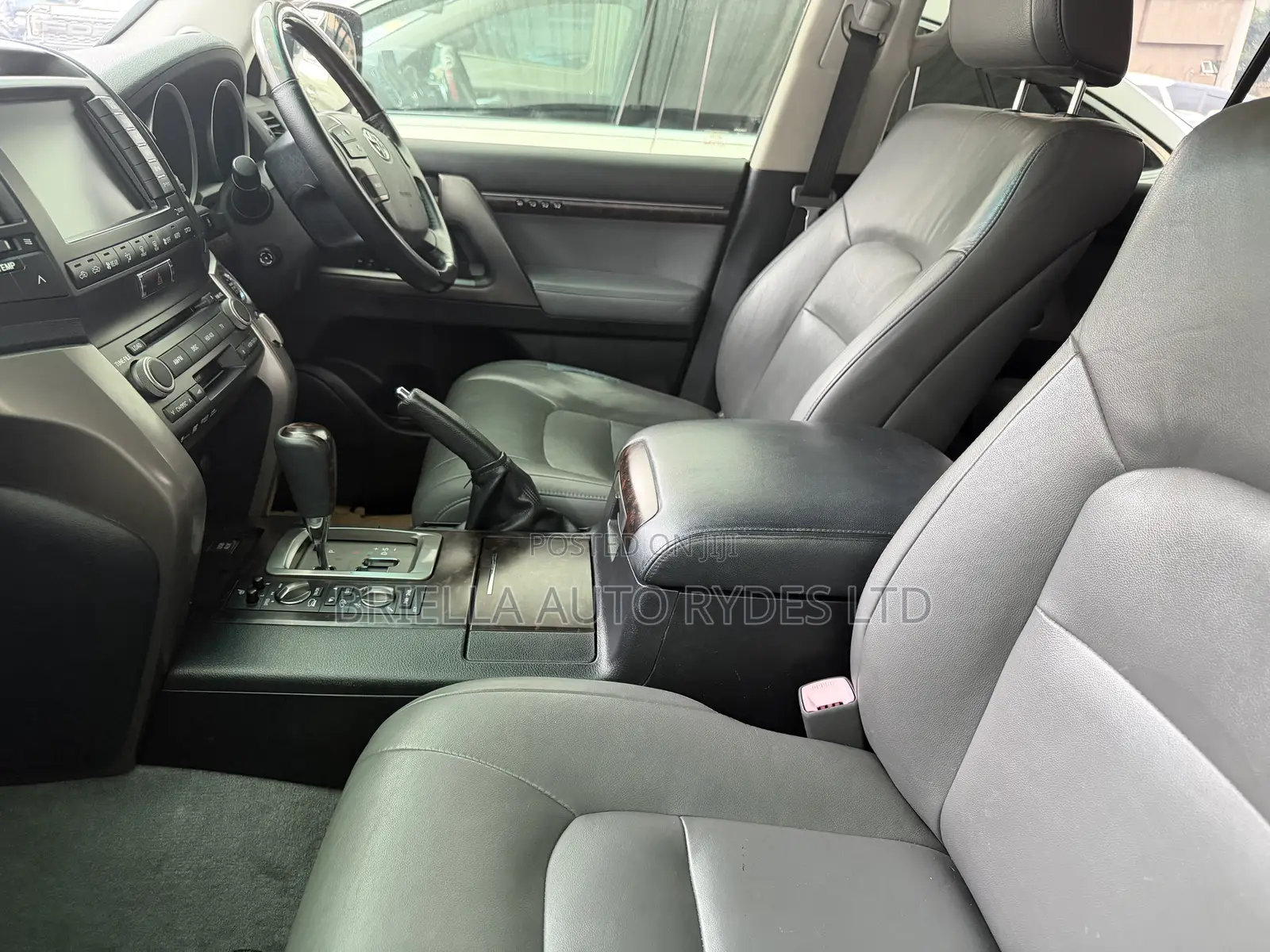 Toyota Land Cruiser Prado 2017 Black