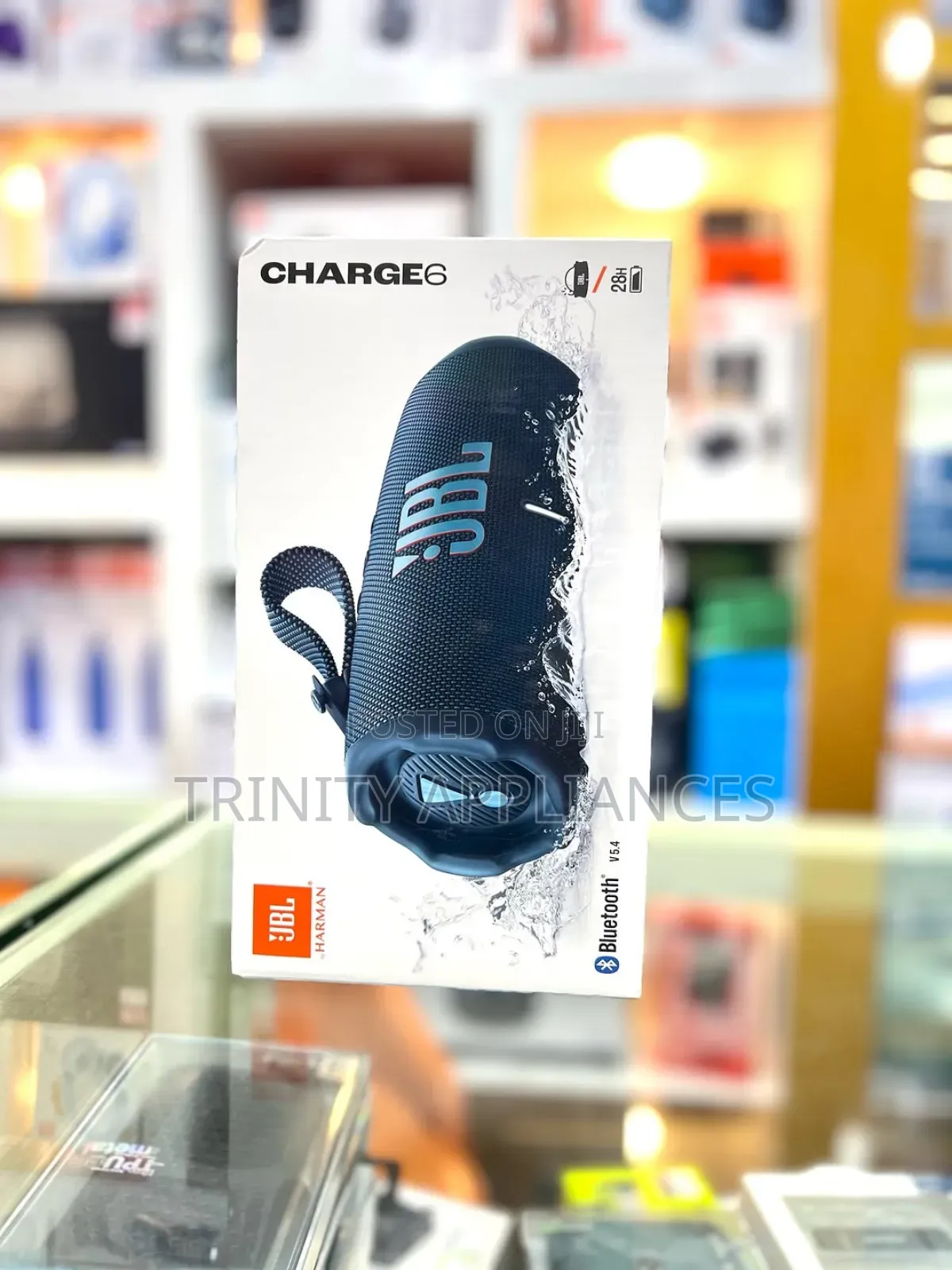 Brand New JBL Charge 6 Black and Blue