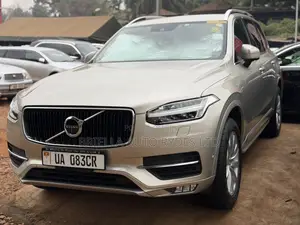 Volvo XC90 2018 Gold