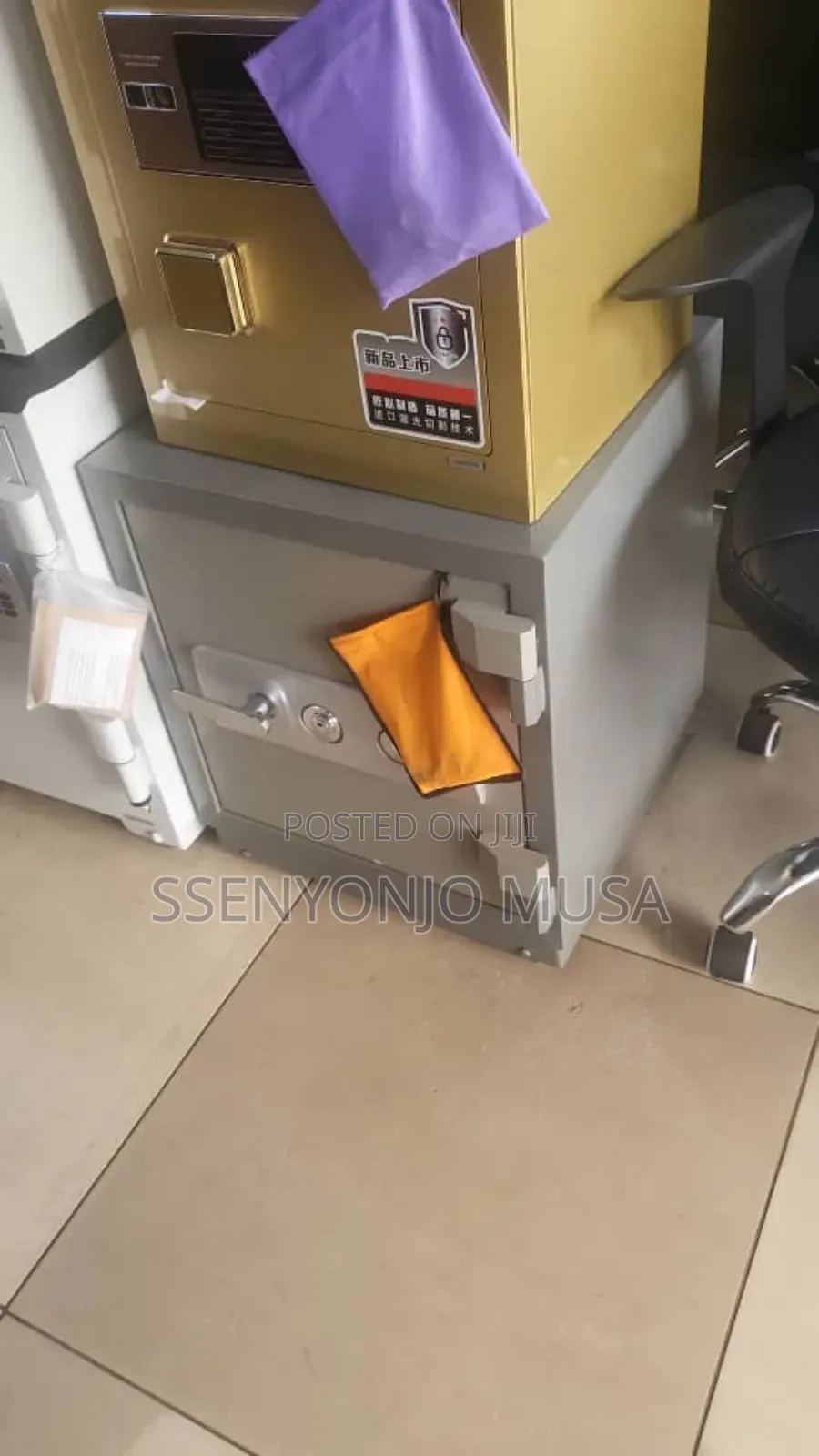 Large Fireproof & Anti-theft Safe Cabinet –Double Lock (550×550×920mm)