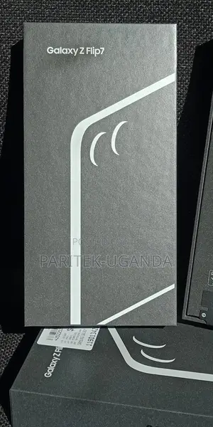 New Samsung Galaxy Z Flip7 256 GB Black