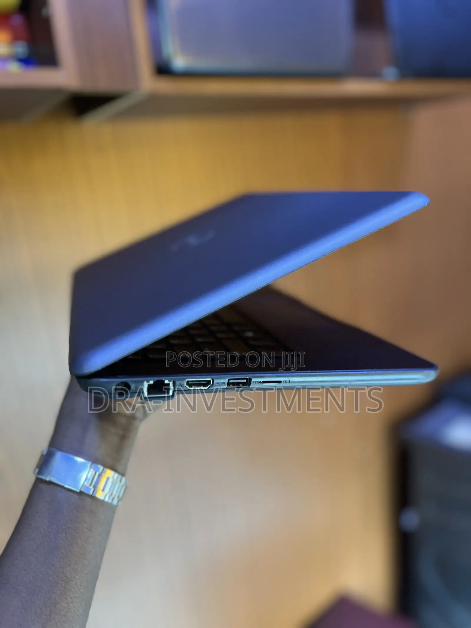 New Laptop Dell Latitude 13 3380 8GB Intel Core I3 HDD 500GB