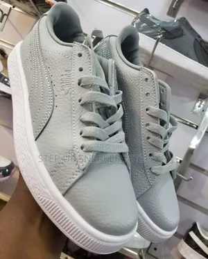 Original Puma Sneakers