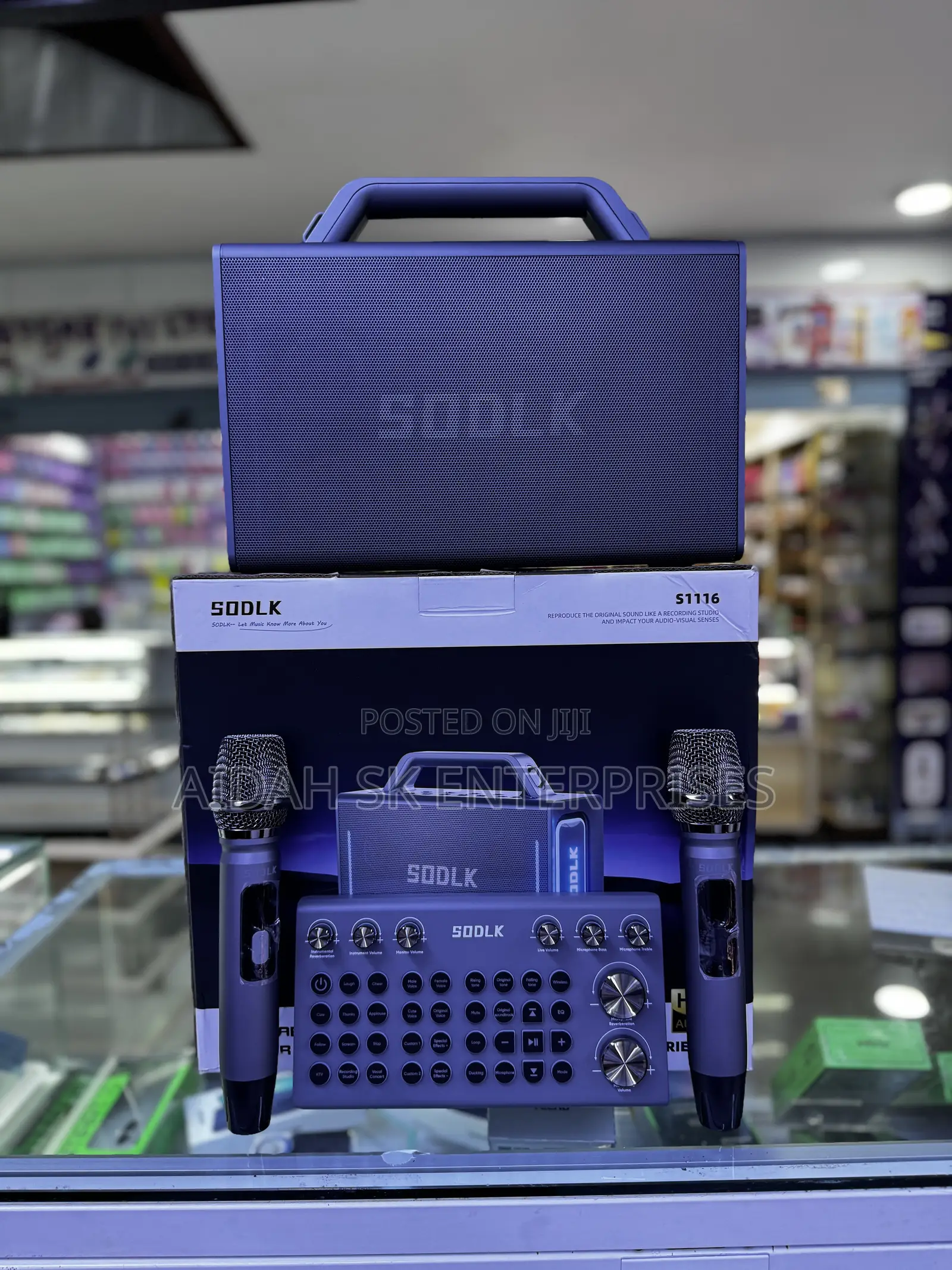 Sodlk S1116 - 200w Bluetooth Speaker - With 2 Wireless Microphones