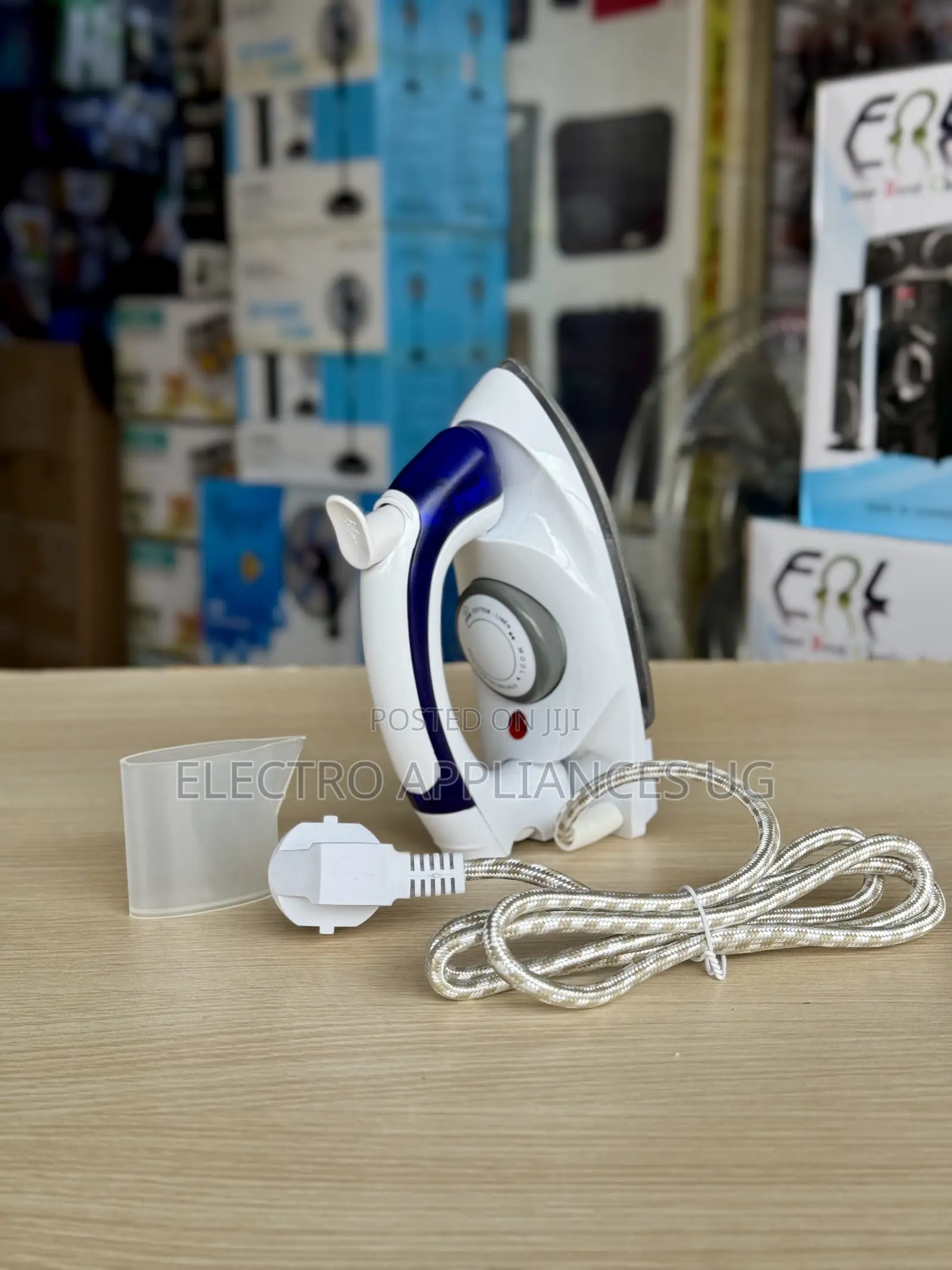 Sokany 6047 700w Portable Mini Travel Steam Iron.