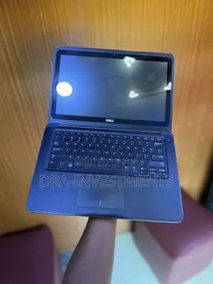 Laptop Dell Latitude 13 3380 8GB Intel Core I7 SSD 256GB