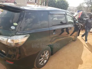Toyota Wish 2012 Black