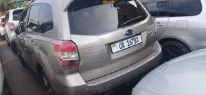 Subaru Forester 2.0XT Premium 4dr SUV AWD (2.0L 4cyl Turbo CVT) 2015