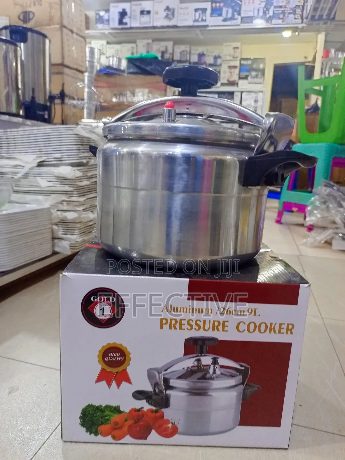 Gold 1 Aluminum Pressure Cooker.