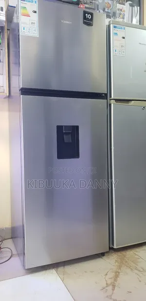 Hisence 419 N4dgn Fridge Freezer