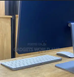 New Desktop Computer Apple iMac M1 16GB Apple M1 SSD 512GB