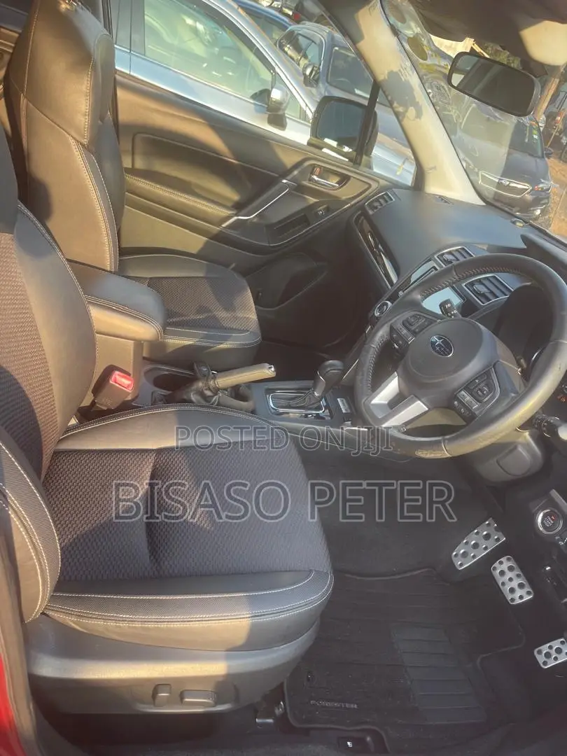 Subaru Forester 2.0XT Premium AWD 2016 Beige