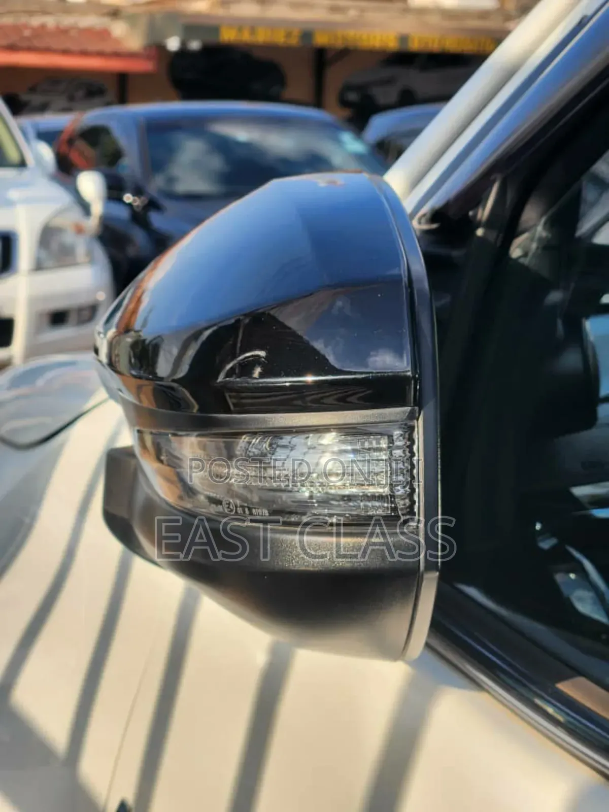 Toyota Hilux 2020 White
