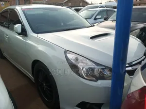 Subaru Legacy 2009 White