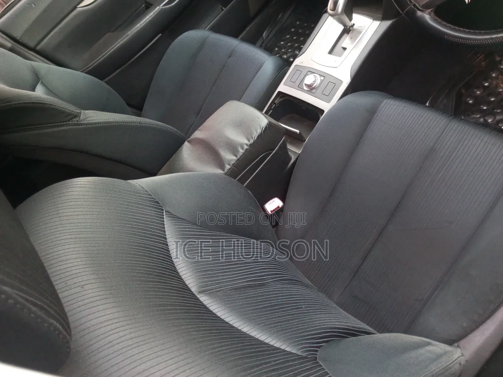 Subaru Legacy 2009 White