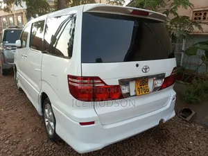 Toyota Alphard 2006 White