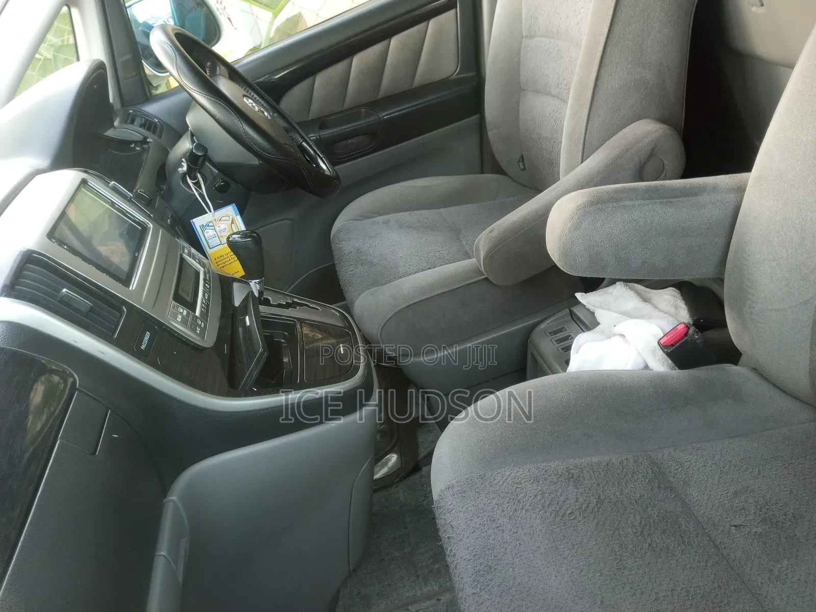 Toyota Alphard 2006 White