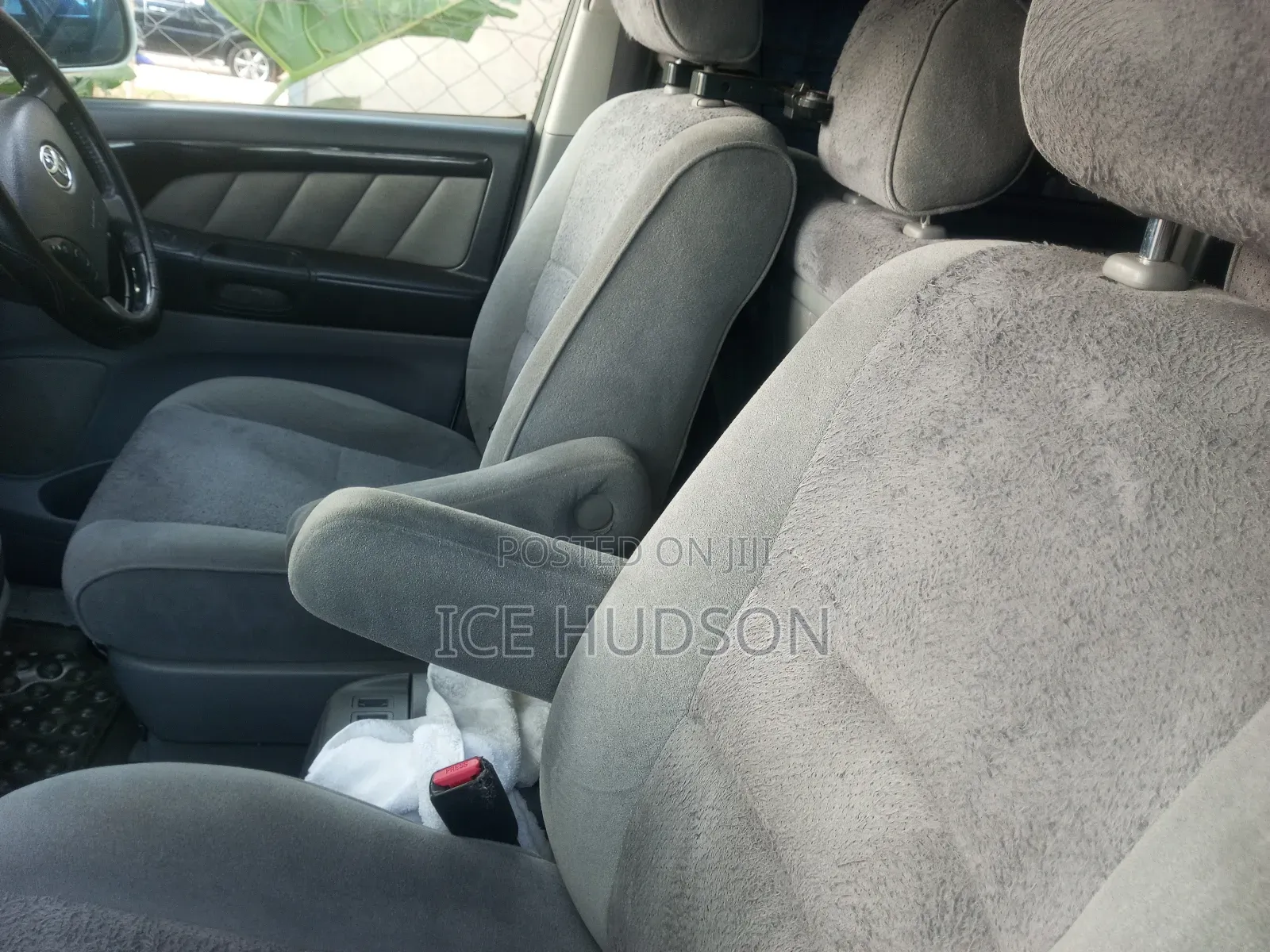 Toyota Alphard 2006 White