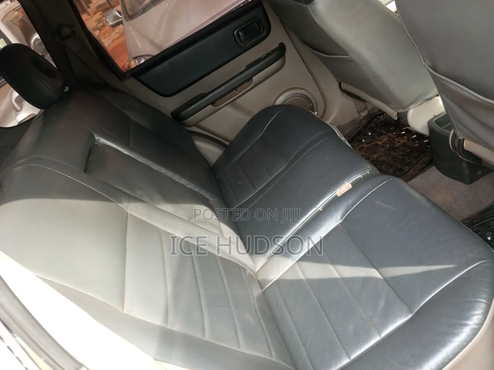 Nissan X-Trail 2002 Gray