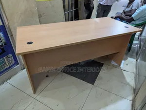 Office Desk With 3 Fixed Drawers Having a Central Lock Key, Like New