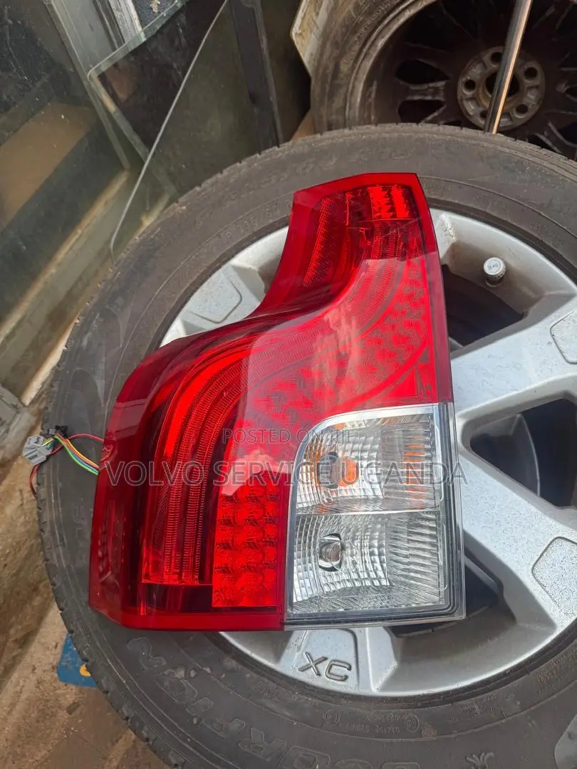Volvo Xc90 2000-2015 Tail Lights
