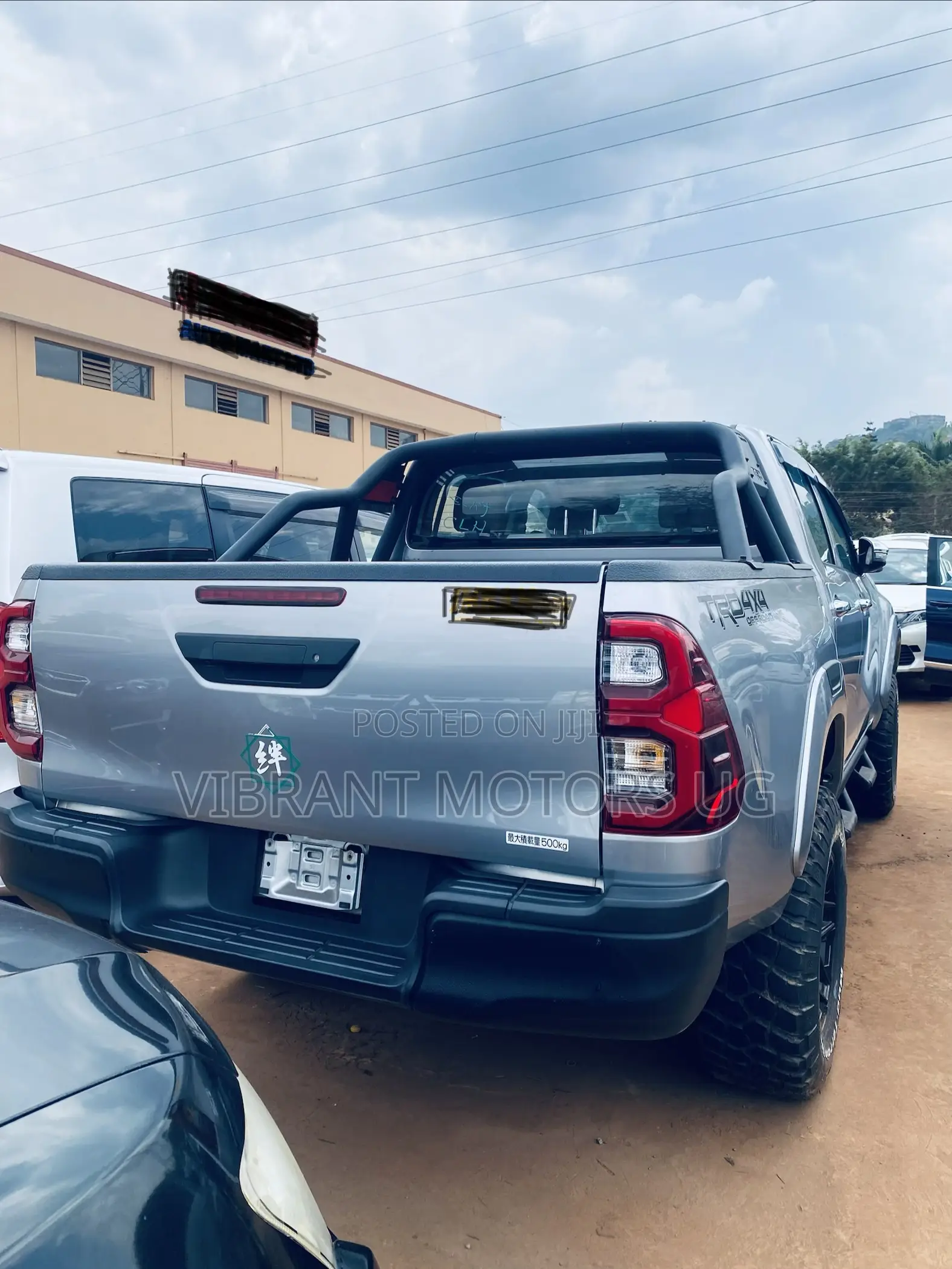 Toyota Hilux 2020 Gray