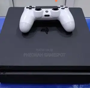 Used Ps4 Slim That Looks Brand New! 11 Games Two Pads