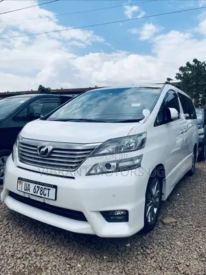Toyota Alphard 2011 White
