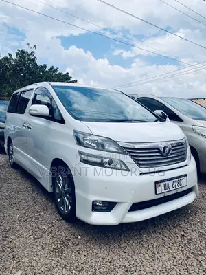 Toyota Alphard 2011 White