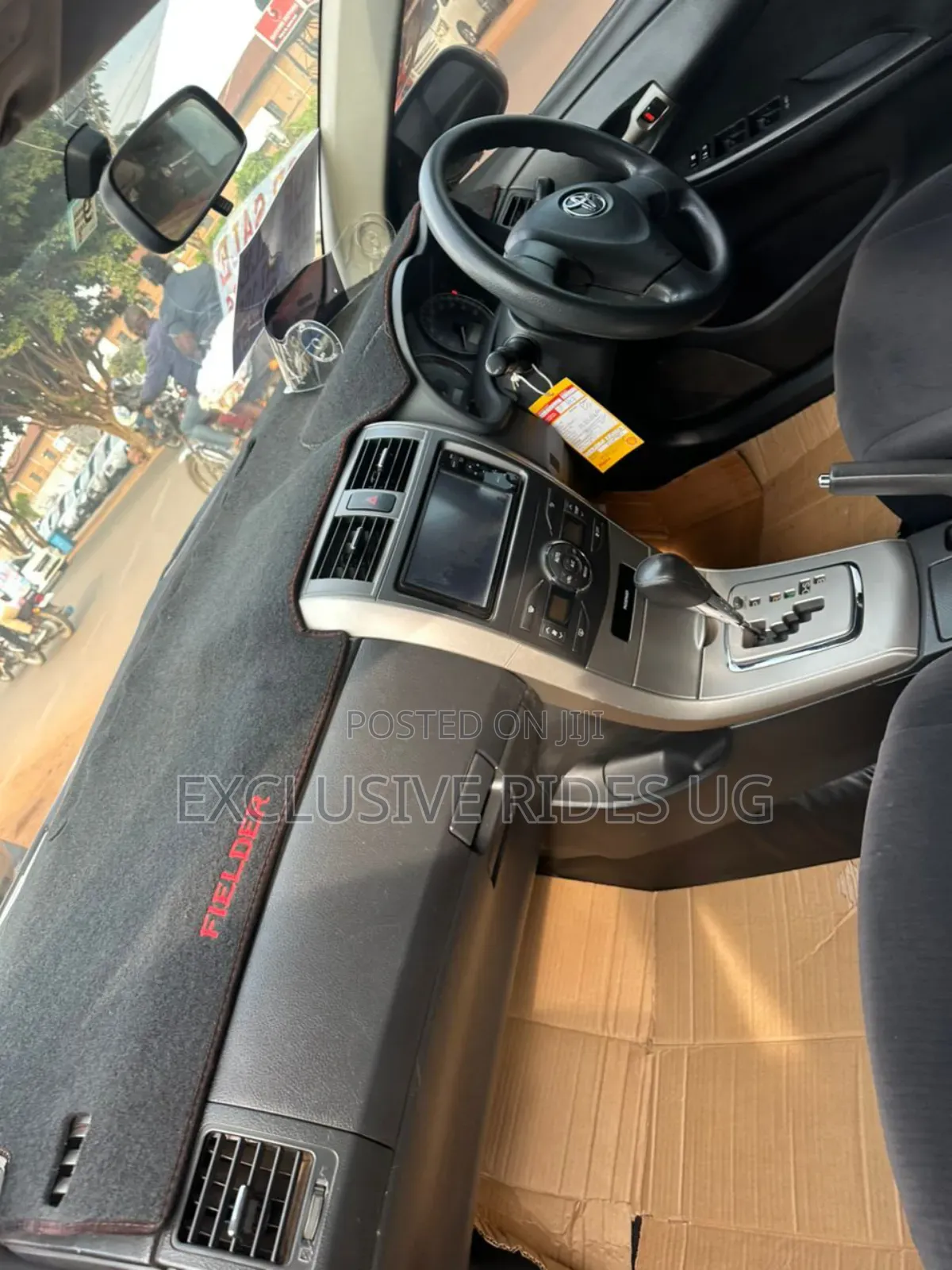 Toyota Corolla Fielder 2010 Silver