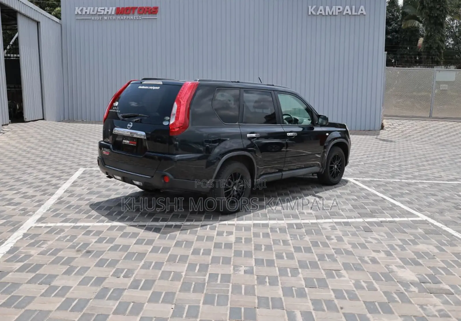 Nissan X-Trail 2012 Black