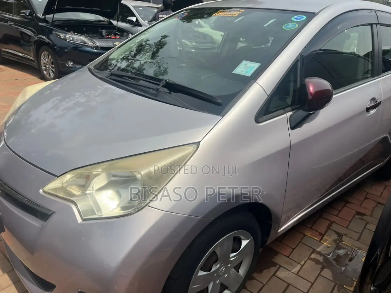Toyota Ractis 1.5 AWD 2011 Ivory