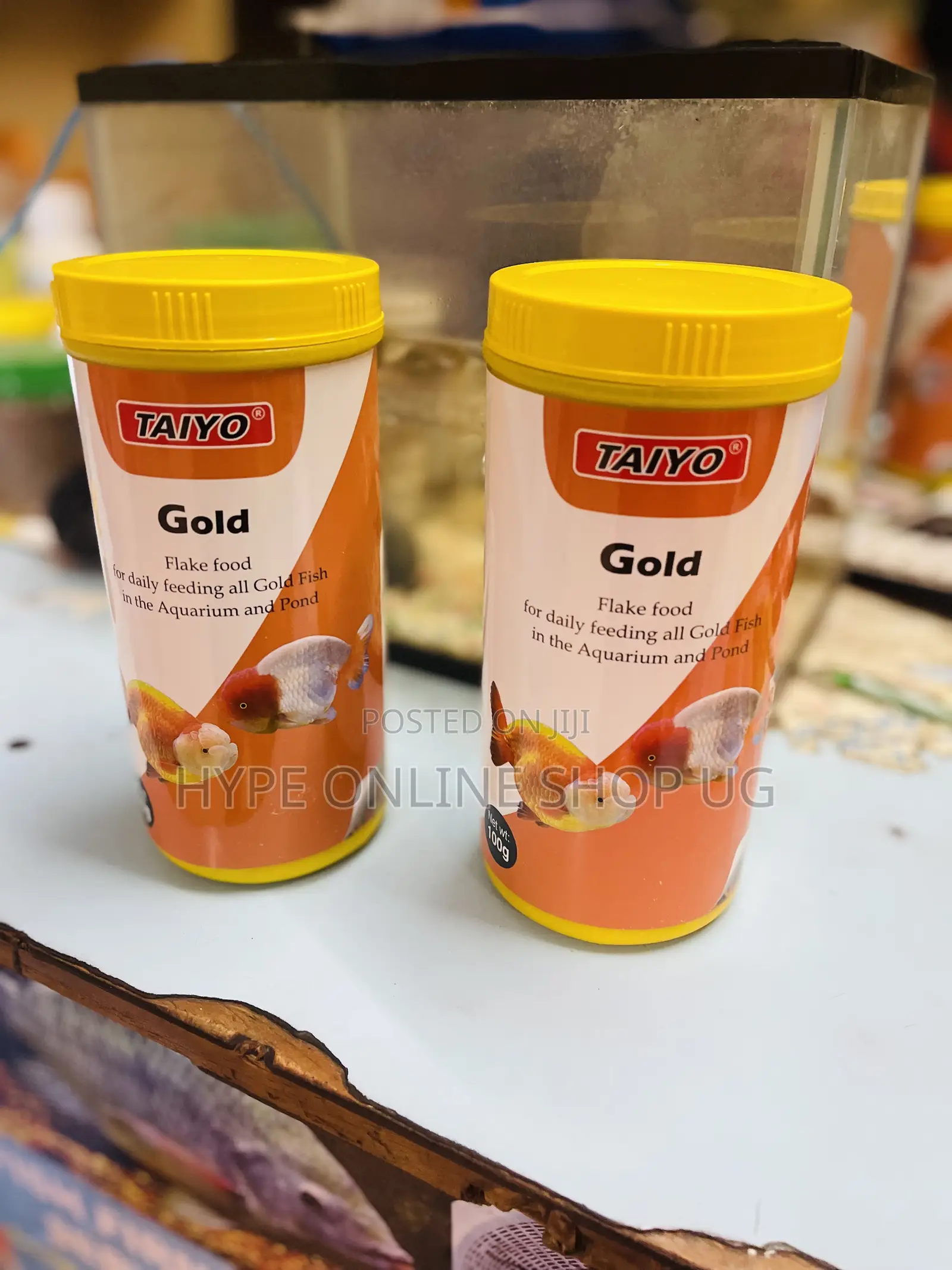 Aquarium and Pond Flakes Fish Food