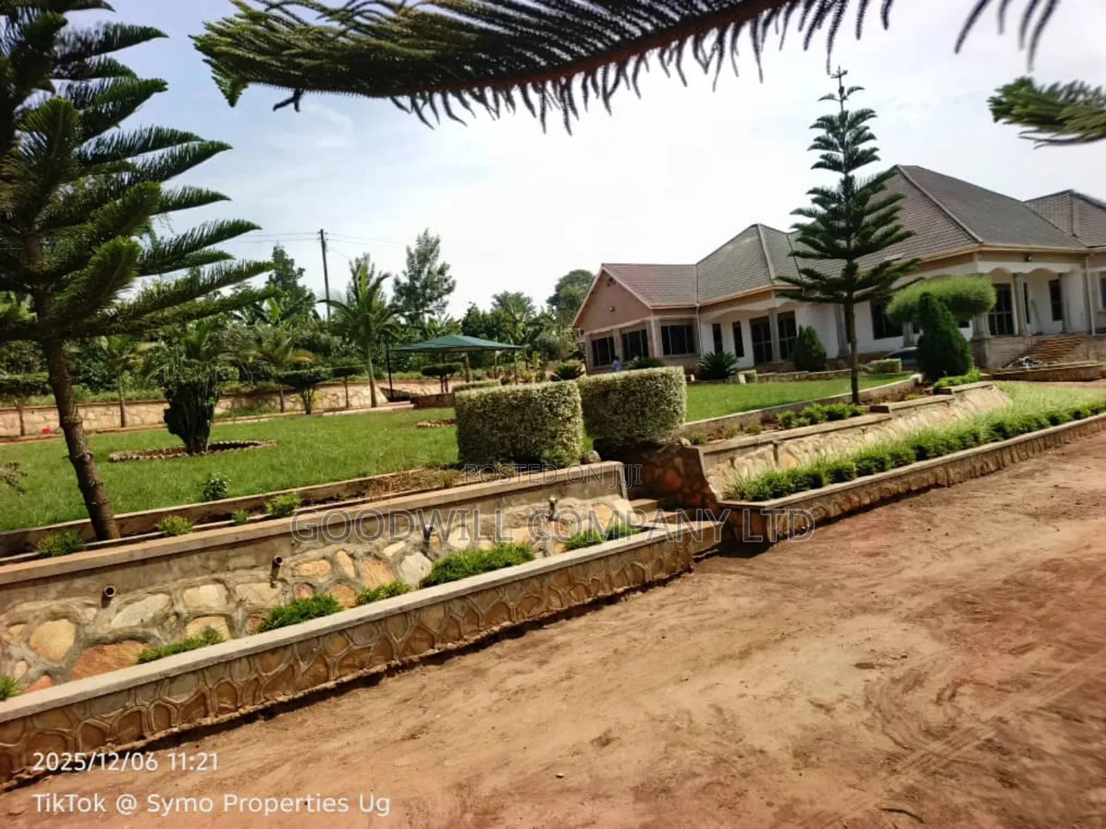 5bdrm Bungalow in Muduma, Central Division for sale