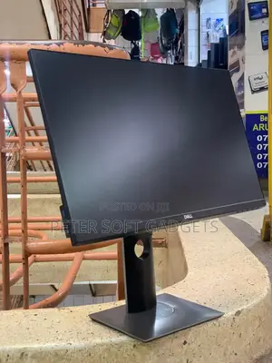 Dell Ips 23 Inches Flameless