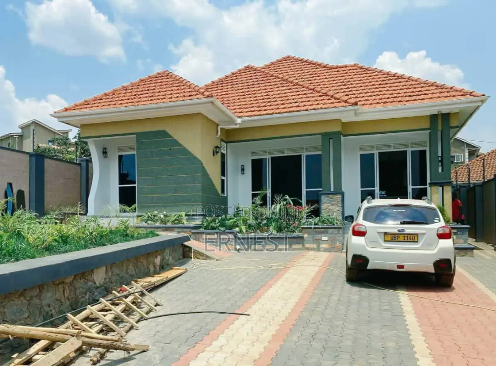 Brandnew 4 Bedroom House at Kisaasi Kampala on 13 Decimals Titled Plot