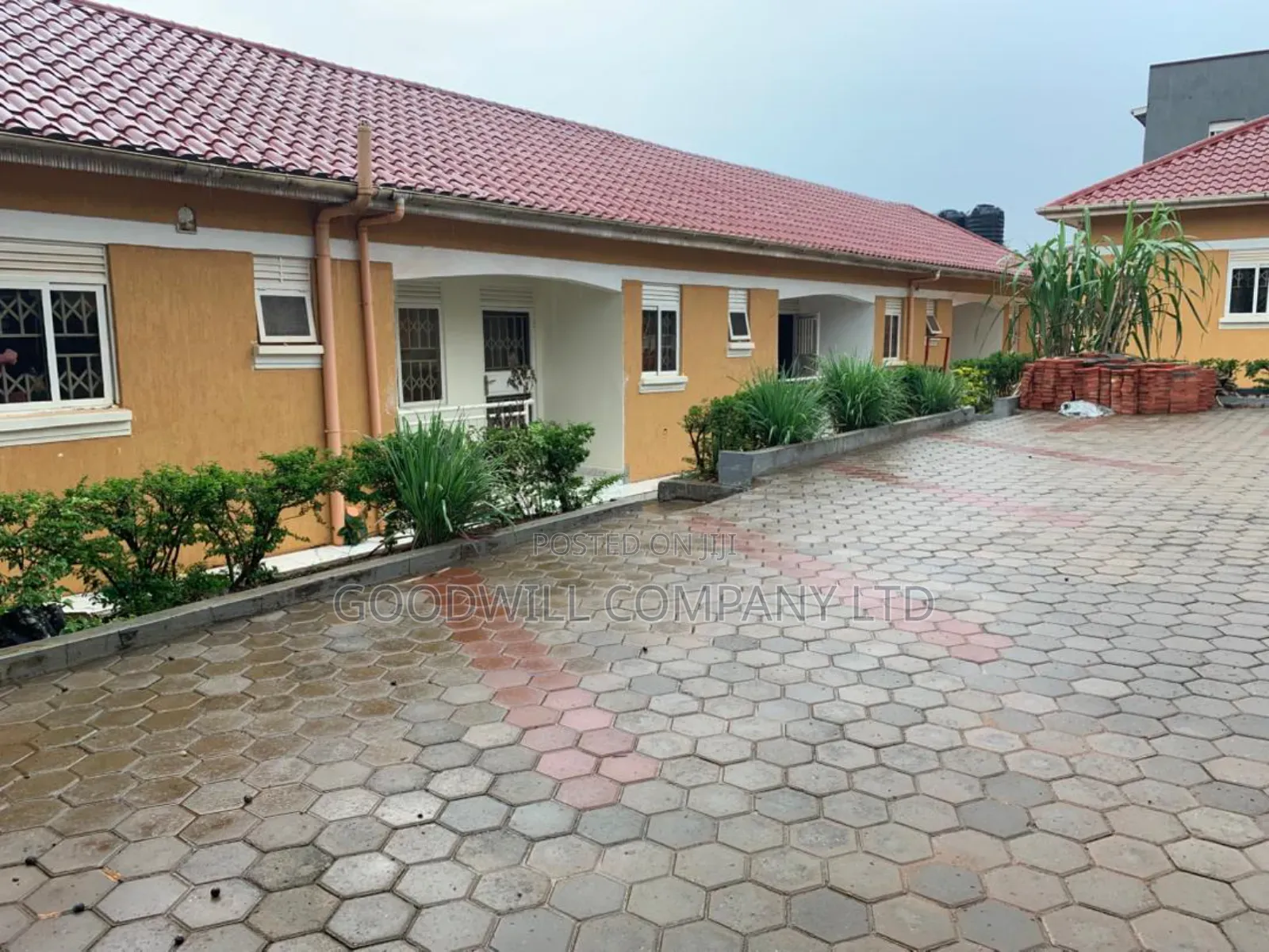 2bdrm Room & Parlour in Kyaliwajjala, Central Division for sale