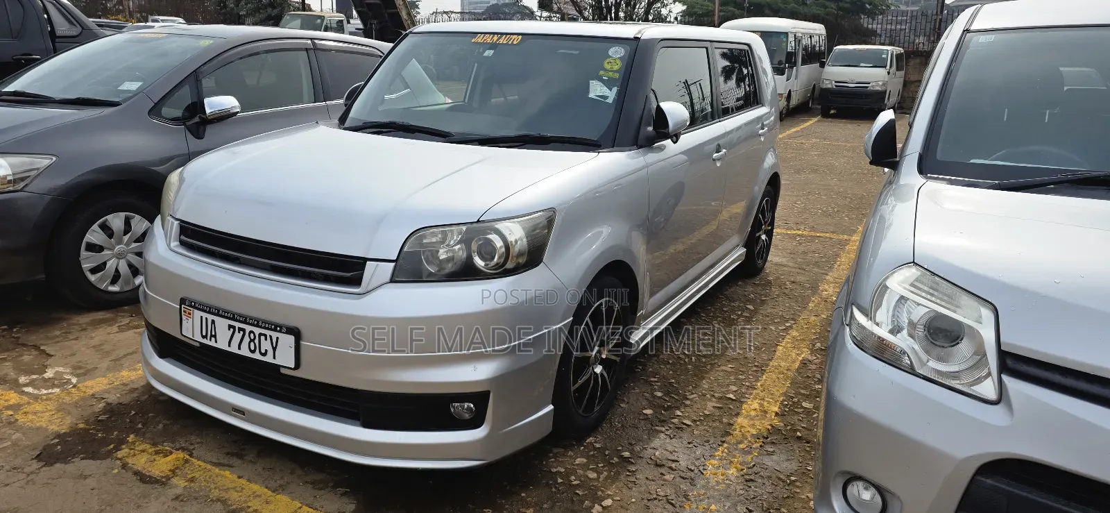 Toyota Corolla Rumion 2011 Silver