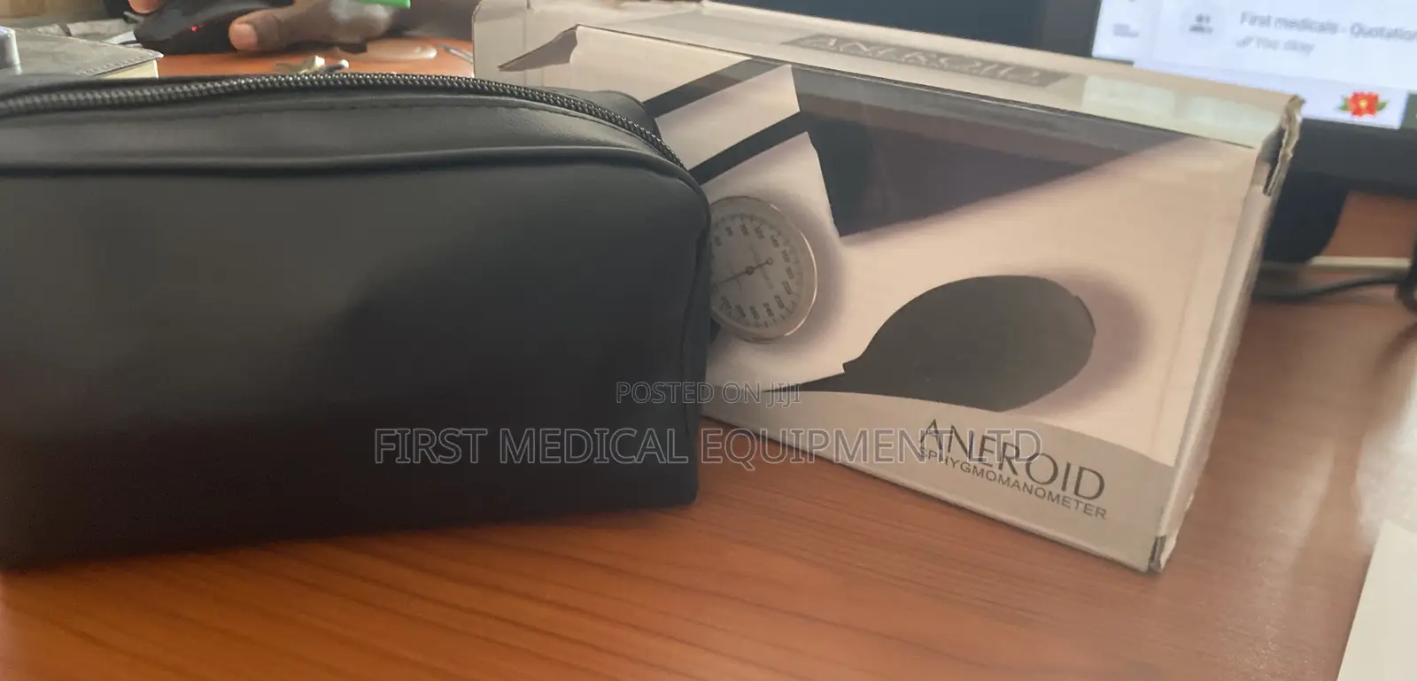 Manual Blood Pressure Machine With Stethoscope and Bag