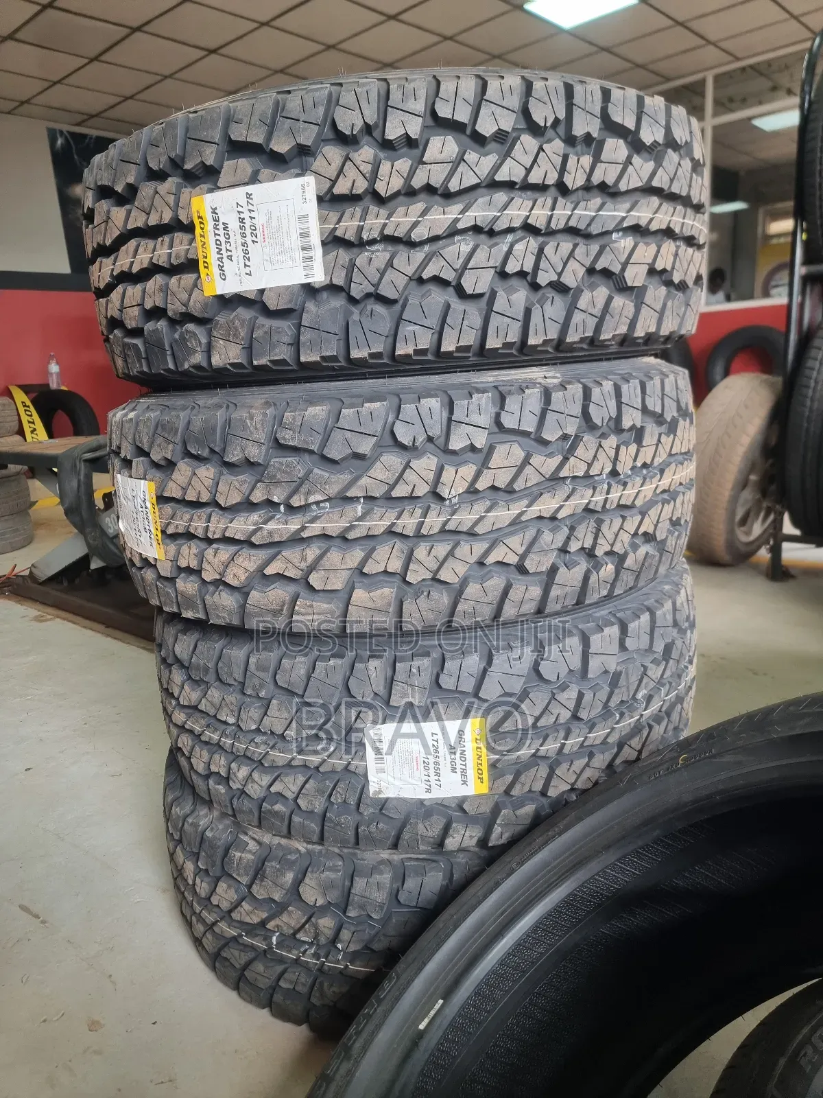 265/65r17 Dunlop All Terrian Tyres New.
