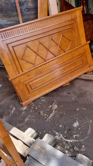 Trending Modern Bed