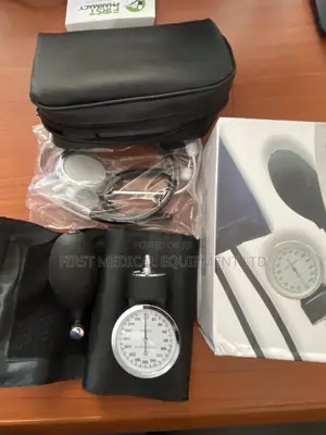 Manual Blood Pressure Machine With Stethoscope and Bag
